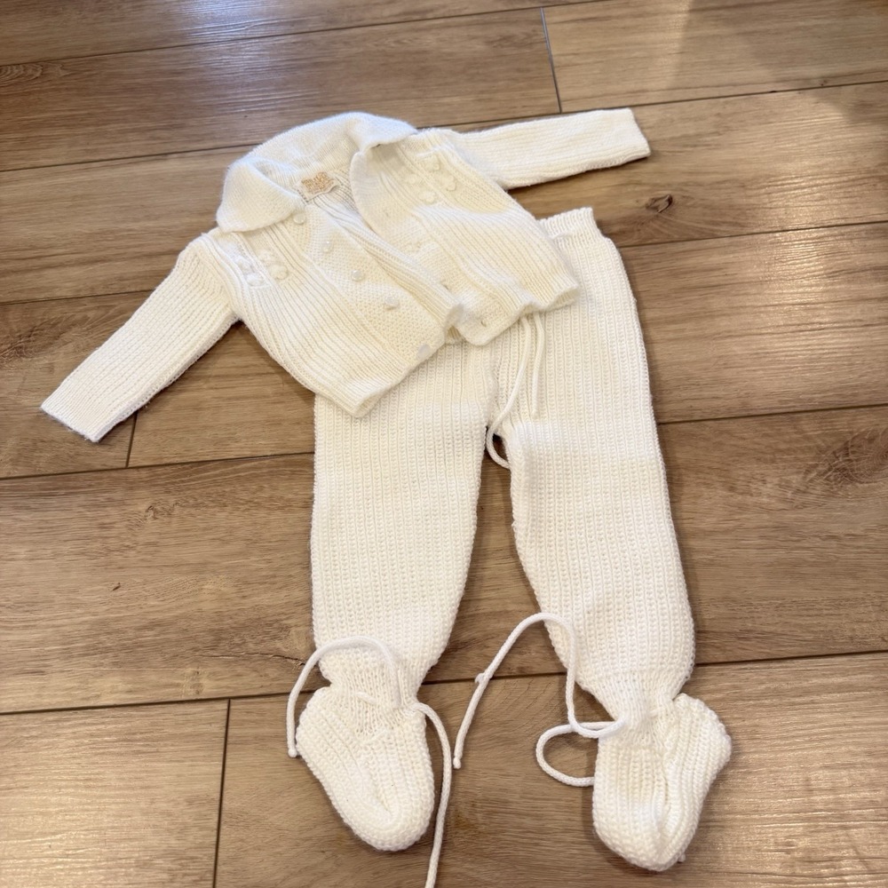 Vintage Novelty Knit Outfit Set 2T Sweater Pants Booties White 80s/90s Heirloom